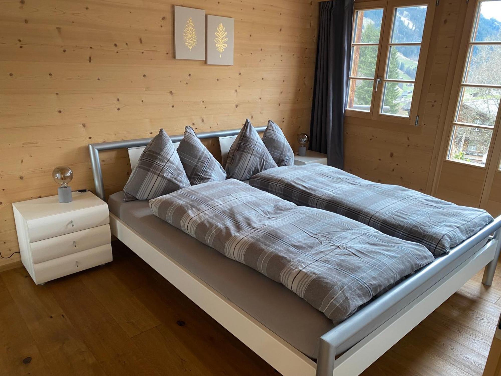 Bueehl Lenk Apartment Bagian luar foto